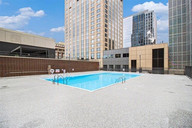 Building Photo - 1020 15th St