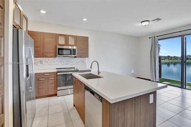 Primary Photo - 16011 NW 91st Ct