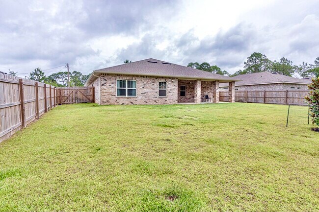 Building Photo - 9209 Ridge Rd