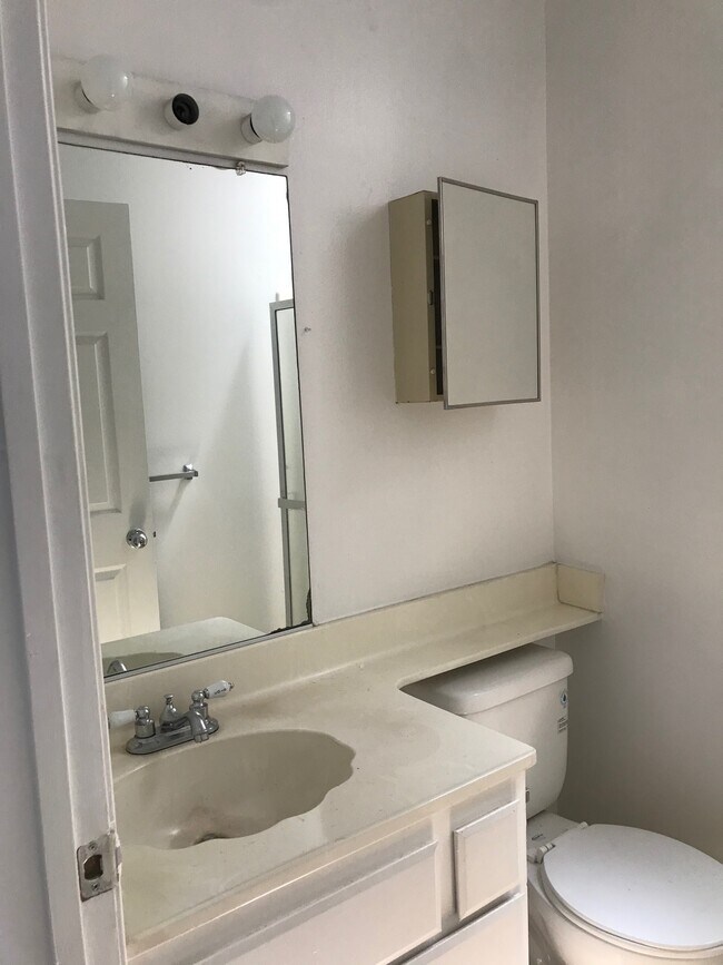 Building Photo - 14249 Friar St