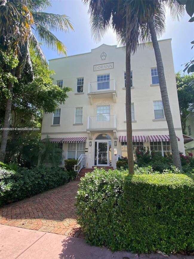 Building Photo - 1244 Pennsylvania Ave