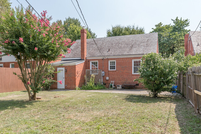 Building Photo - 3710 Cary Street Rd
