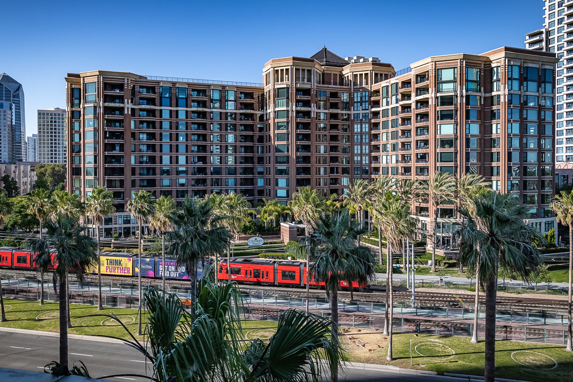 Building Photo - 500 W Harbor Dr