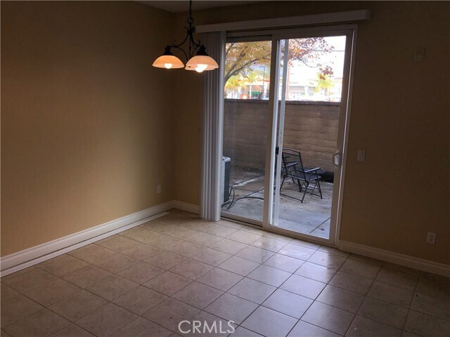 Building Photo - 25056 Driftoak St