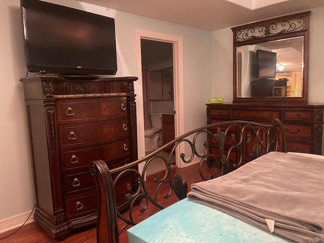 Building Photo - Furnished 3 bedroom 3 bath Apartment in Morningside Community, Blue Eye MO