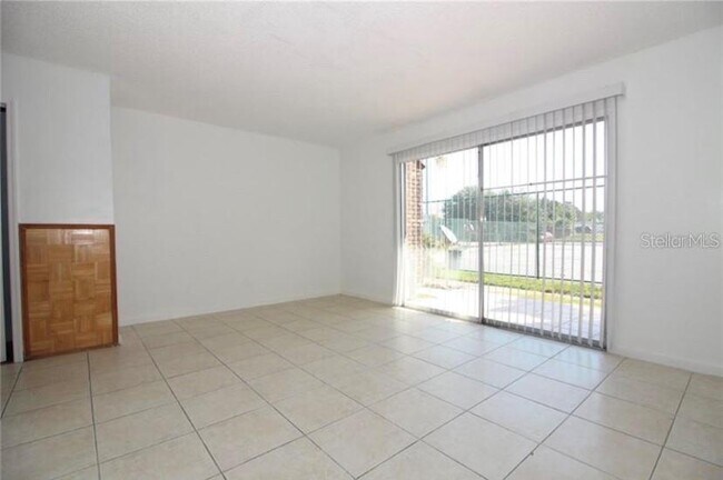 Building Photo - 2332 Huntington Green Ct