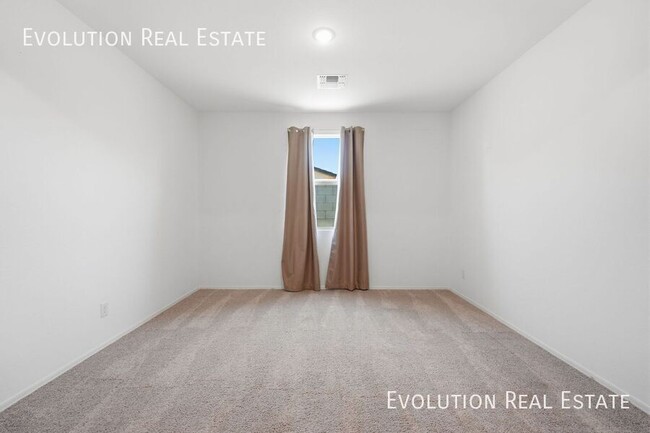Building Photo - 11852 N Stanton Ct
