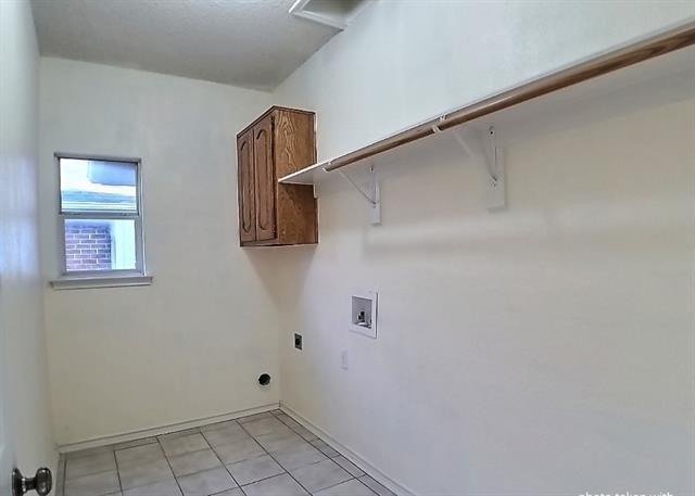 Building Photo - 718 Butternut Dr