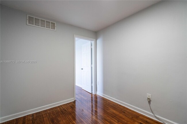 Building Photo - 7931 East Dr