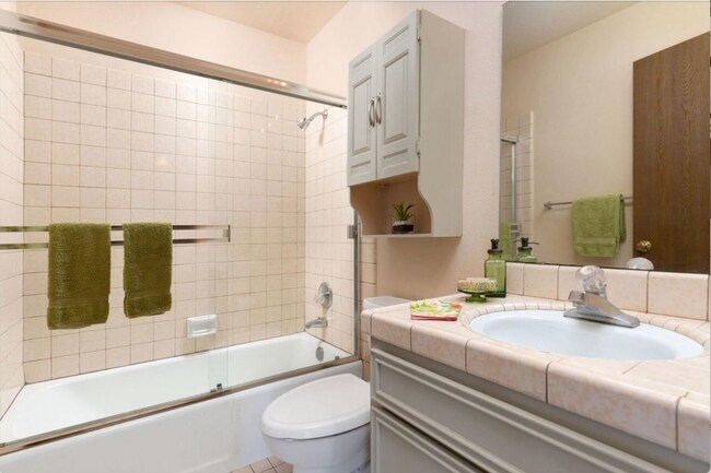 Building Photo - 146 Bean Creek Rd