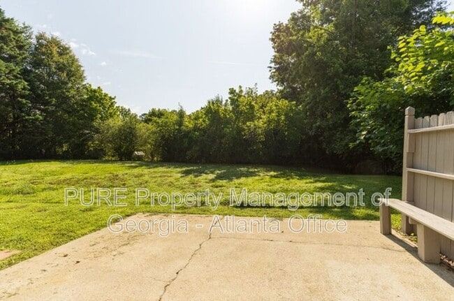 Building Photo - 3107 Waterford Ct