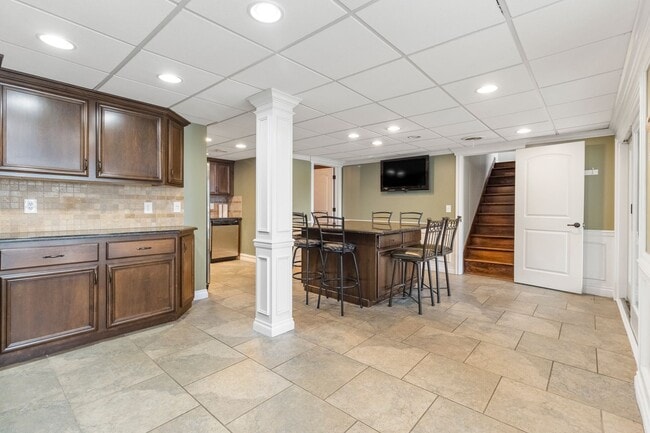 Building Photo - Stunning 5-Bed, 4.5-Bath Custom Home on Du...