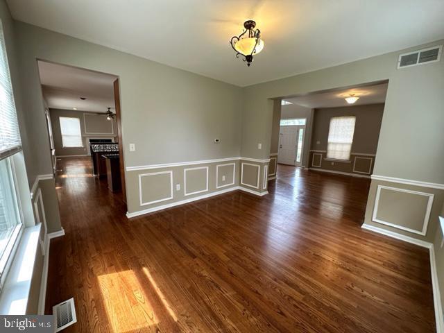 Building Photo - 21 Anchor Ct