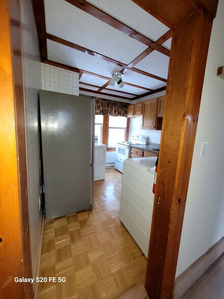 Building Photo - 47 Pleasure Dr