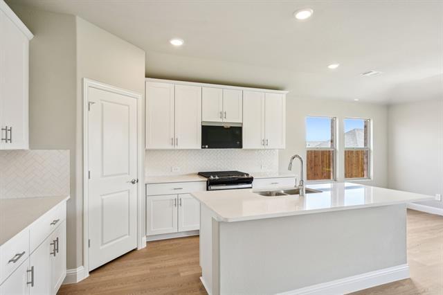 Building Photo - 2212 Dunbar Dr