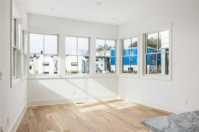 Building Photo - 1210 Mado Lp