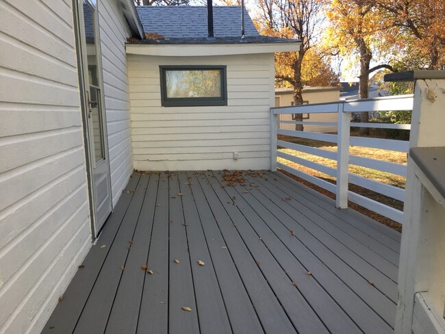 Back Deck - 709 9th Ave SW