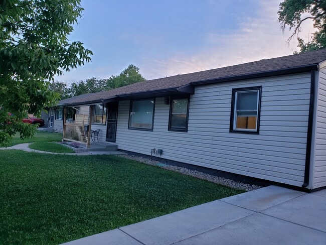 Primary Photo - 2295 S Linley Ct