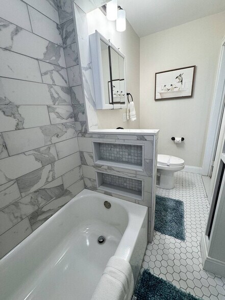 Building Photo - 191 Kent St