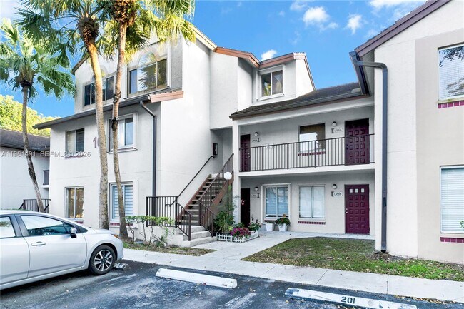 Building Photo - 13864 SW 93rd Ln