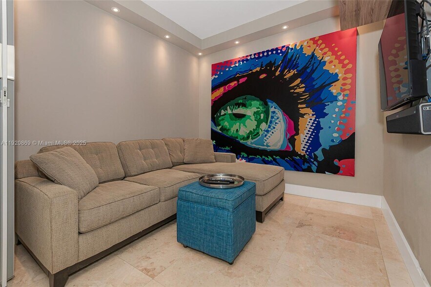 Building Photo - 17555 Atlantic Blvd