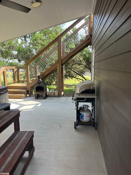 Building Photo - 1251 Canyon Shores