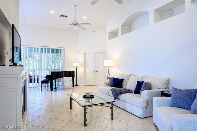 Building Photo - 7127 Blue Juniper Ct
