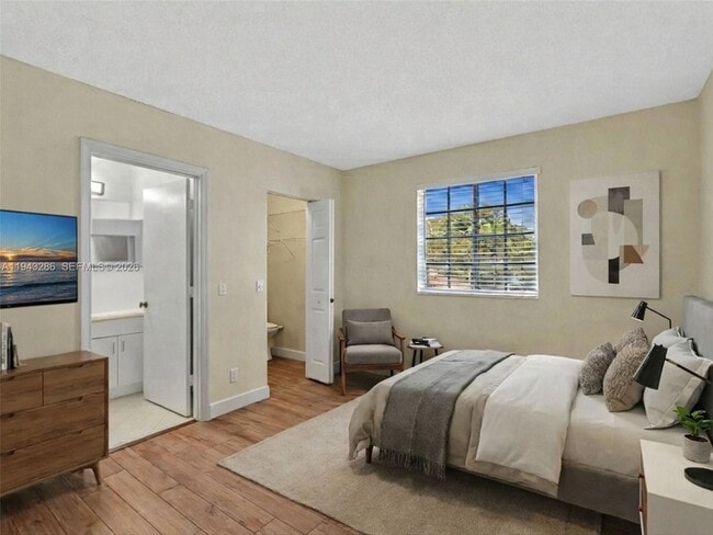 Building Photo - 3932 San Simeon Ln