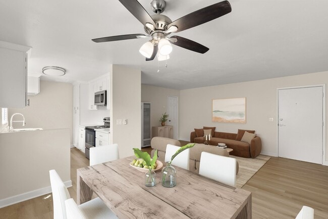 Interior Photo - Melrose Manor Apartments - Riverside, CA