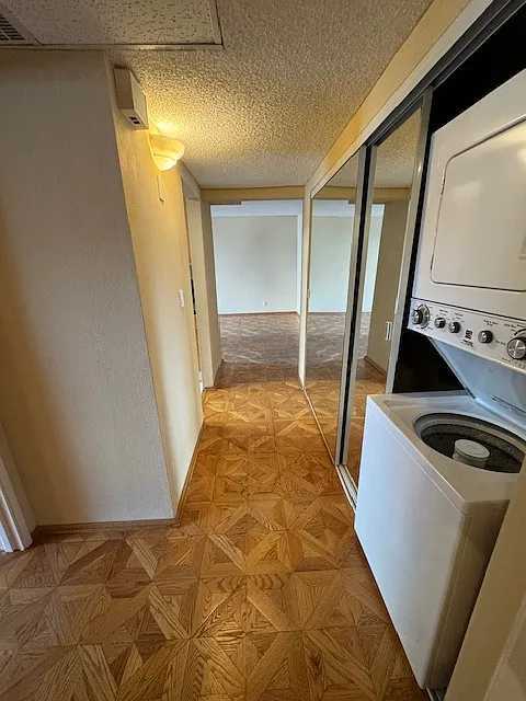 Building Photo - 1735 N Fuller Ave