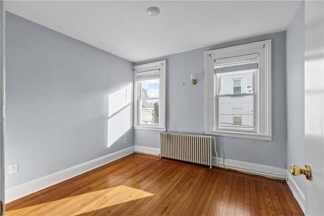 Building Photo - 24 Atlantic St