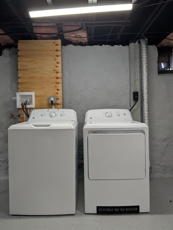 Building Photo - 17 Mayflower Cir