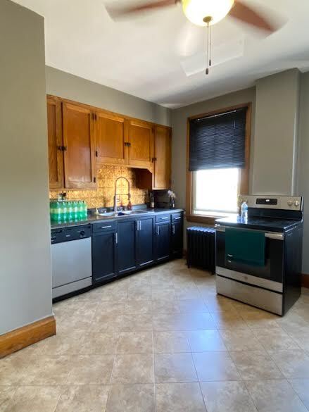 Building Photo - 101-105 E Pittsburgh St