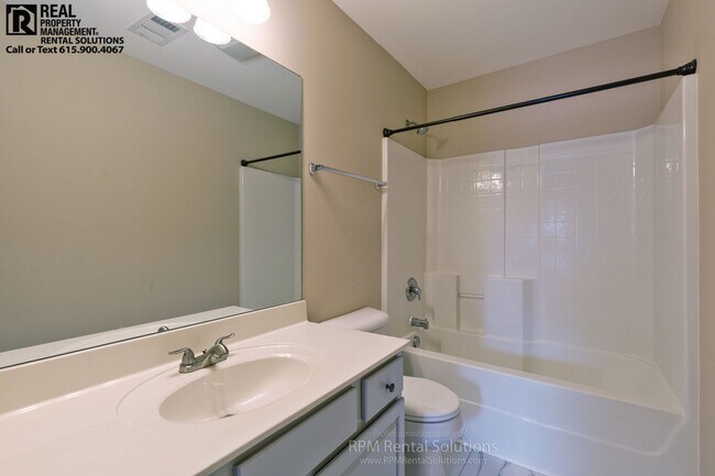 Building Photo - Stunning luxury home in McKay's Mill w/ neighborhood pool, fitness, walking trails and so much more!