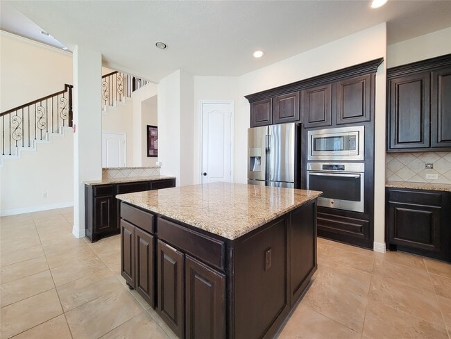 Building Photo - 2822 Ember Pass Ln