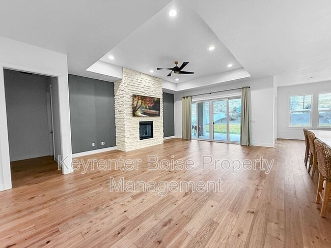 Building Photo - 9216 W Mirror Pond Dr