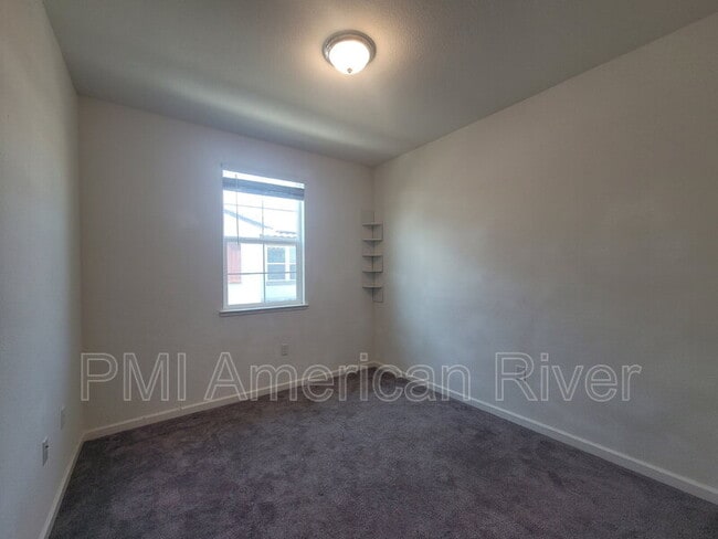 Building Photo - 4371 Garonne Walk