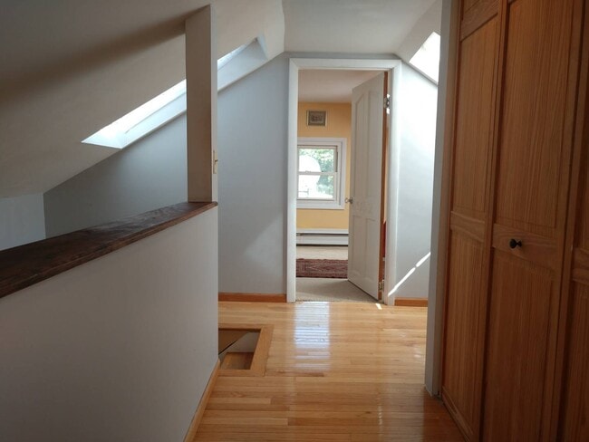 Building Photo - 208 Co Rd 46