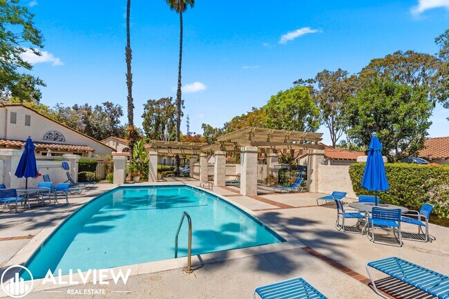 Building Photo - Charming San Juan Capistrano Home with Garage & Modern Amenities