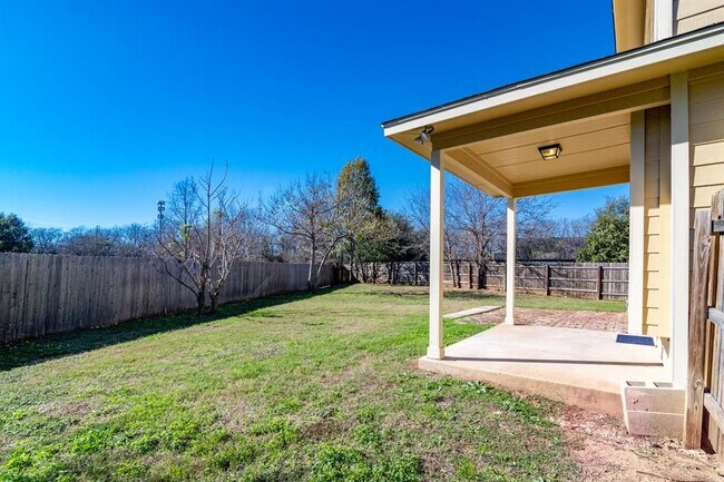 Building Photo - 9628 Beechnut Dr