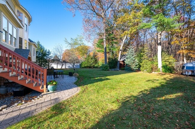 Building Photo - 41 Prospect Hill Dr