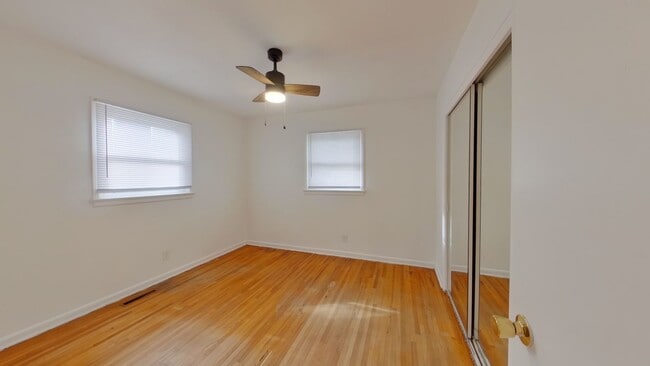 Building Photo - 3 Bedroom Home