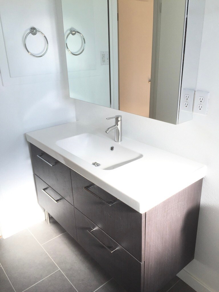 Building Photo - 1207 Francis St