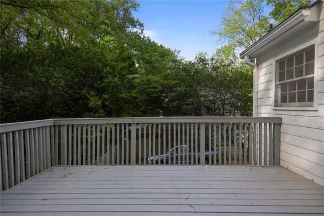 Building Photo - 3658 Chestnut Ridge Ct