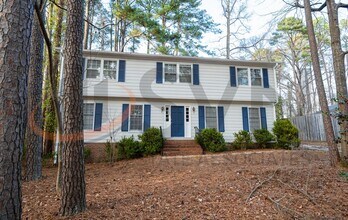 Building Photo - Spacious Home in Desirable Hope Valley Neighborhood!