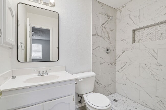 Building Photo - 1724 Gambel Quail Dr