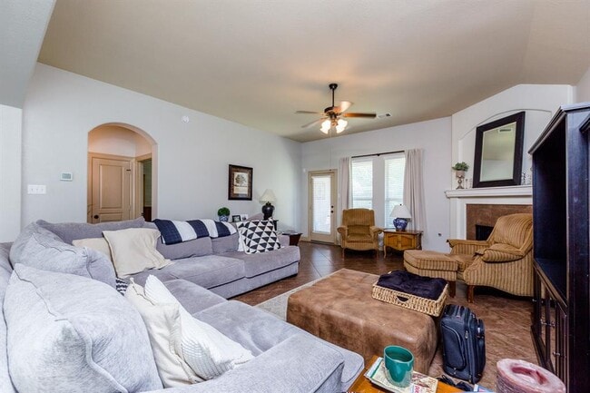 Building Photo - 63 Sagamore Ridge Pl