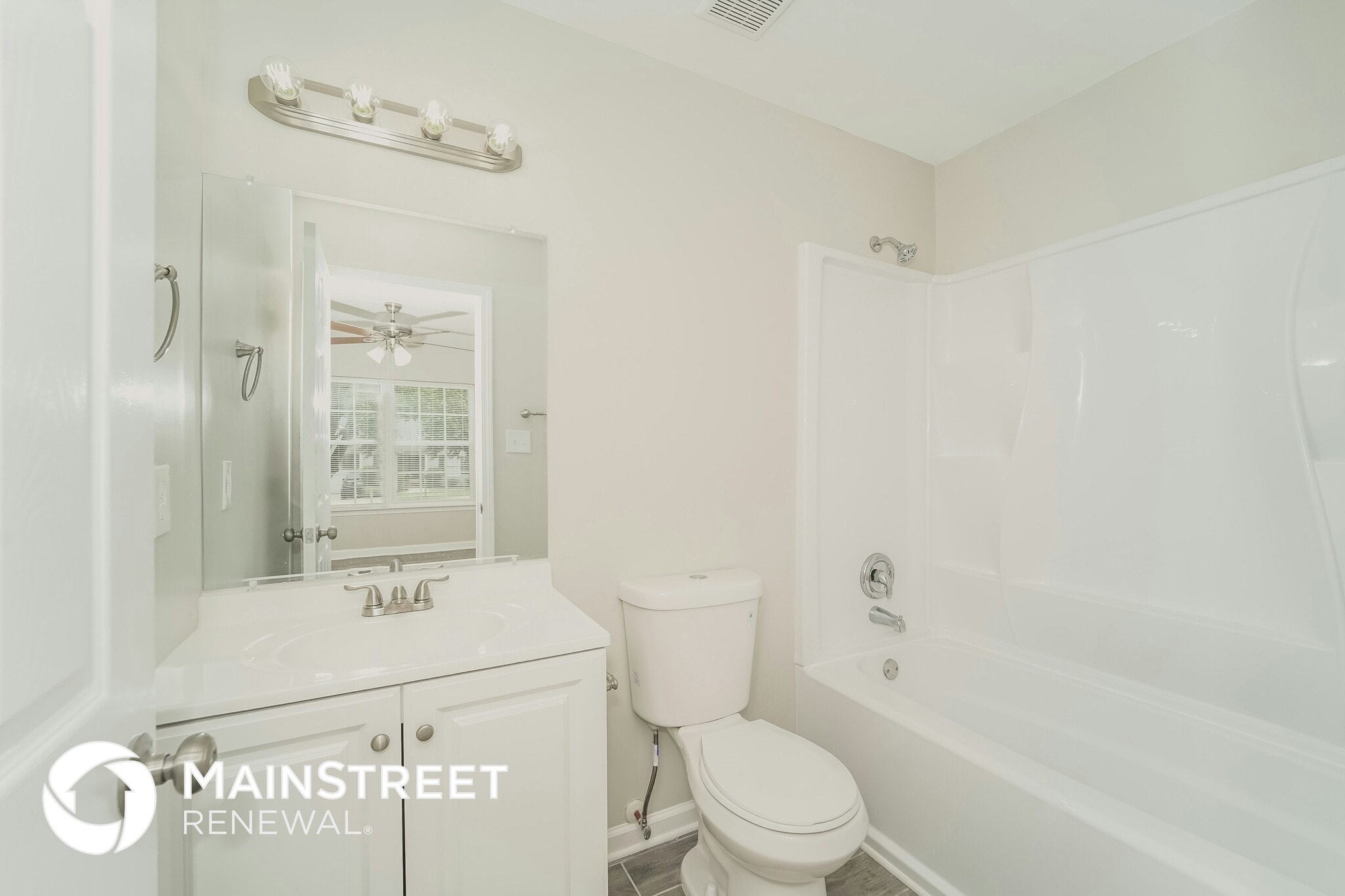 Building Photo - 340 Graham Meadow Dr