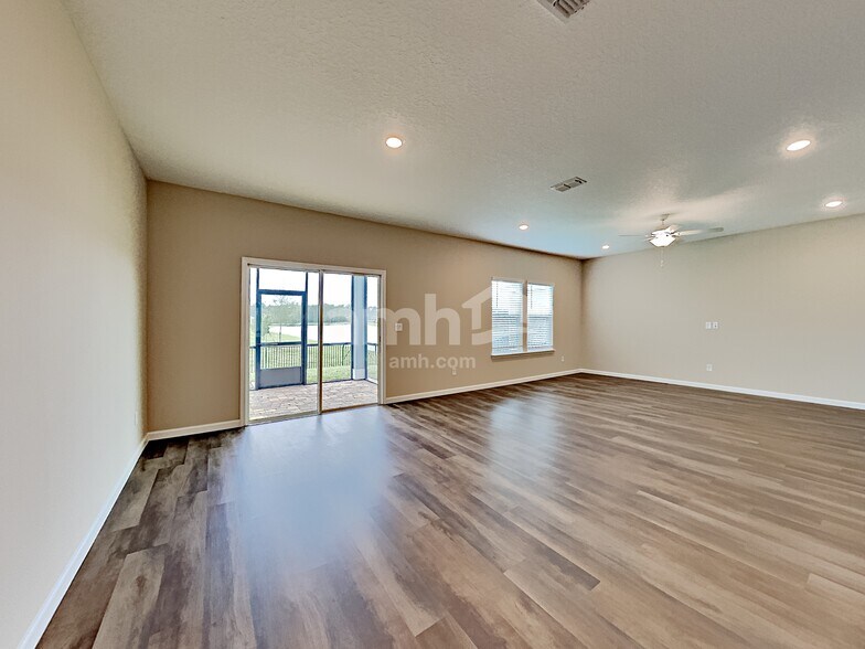 Building Photo - 368 Stone Arbor Ln