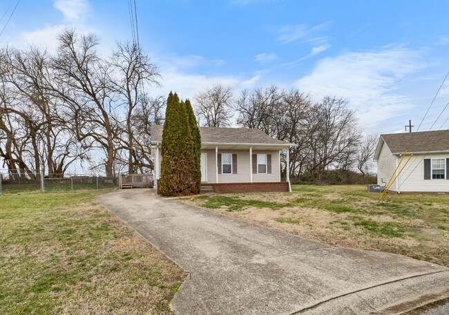 Primary Photo - 1941 Timberline Cir